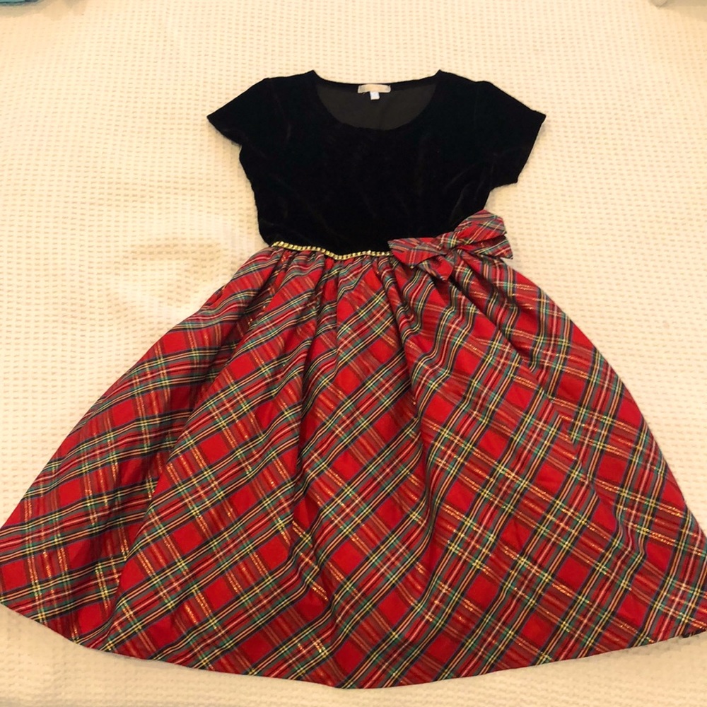 Tahari Black and red holiday dress